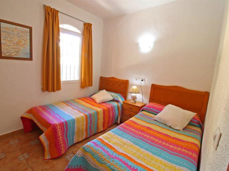 Bungalows Canuta Baja Calp Exterior foto